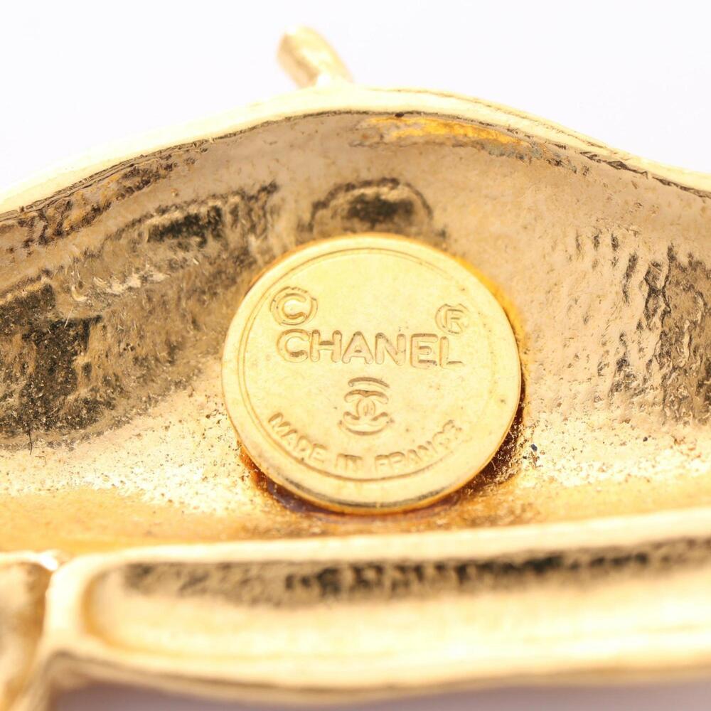 CHANEL Gold Brooch - Picture 3 of 7